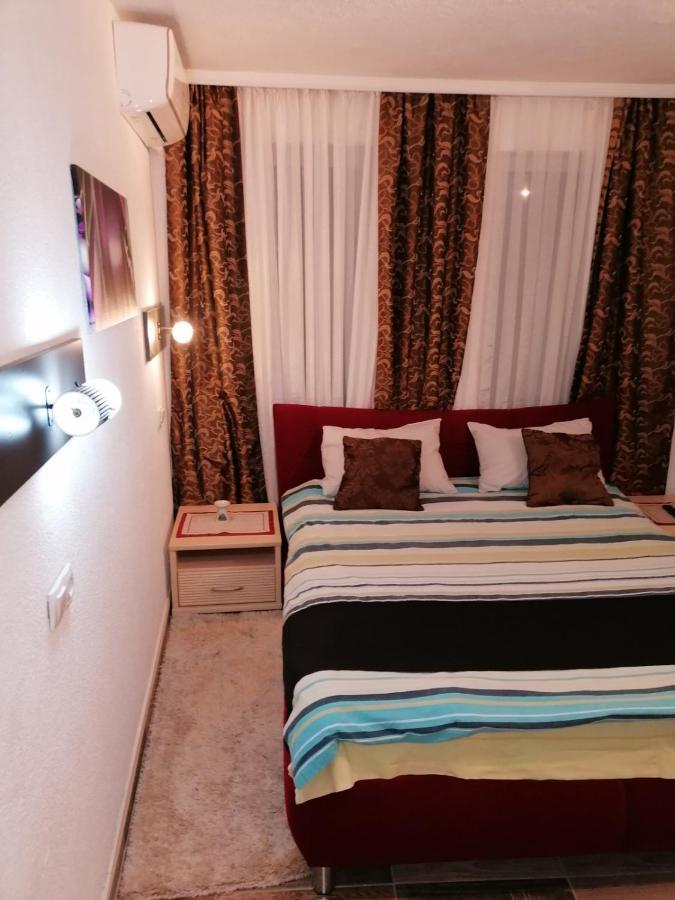 Apartman Dajak Banja Luka Exterior foto